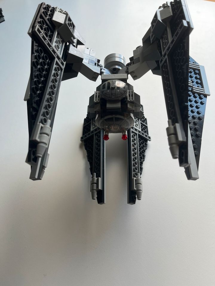 Lego Star Wars TIE Defender 8087 in Büdingen