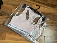 Tommy Hilfiger rosa BH, neu verpackt Niedersachsen - Holzminden Vorschau