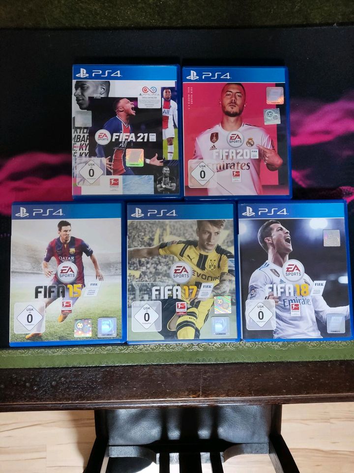 FIFA Sammlung 15 17 18 20 und 21 für PS4 in Hattingen