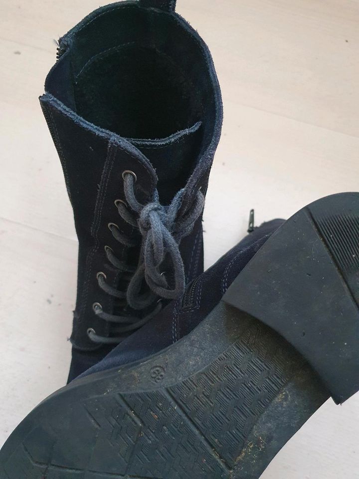 Schuhe Stiefel Gr.39 in Castrop-Rauxel