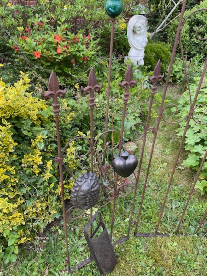 Brocante Paravent Rankhilfe Amphore Jardiniere Pflanztopf in Hanstedt