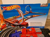 Hot Wheels 10 in 1 Super Set + Zubehör Baden-Württemberg - Dornstetten Vorschau