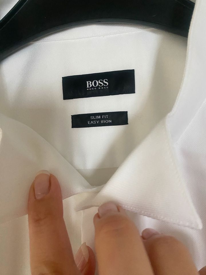 Hugo Boss Hemd, festlich, Gr 45, Manschette, weiß, Slimfit in Hamburg