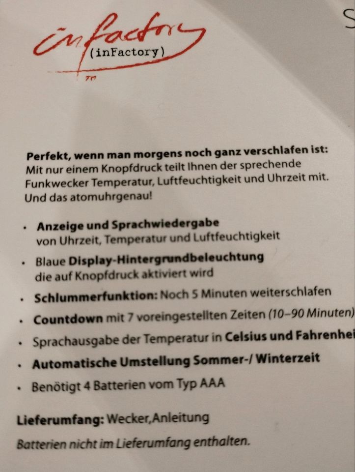 Infactory Sprechender Funkwecker mit Temperaturanzeige, weiß in Siegburg