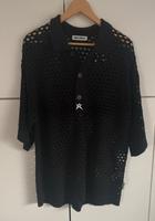 Review Poloshirt mit Lochmuster Schwarz Gr. M Neu Nordrhein-Westfalen - Langenfeld Vorschau