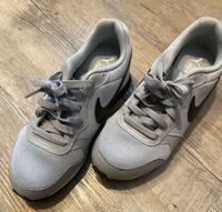 Damenschuhe "Nike MD Runner 2 in 38" Rheinland-Pfalz - Hachenburg Vorschau