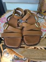 Zara Sandalen aus Leder Gr 40 Top ! Hannover - Linden-Limmer Vorschau