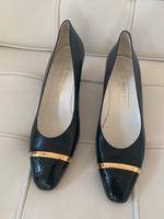 Bruno Magli * Edel Designer Leder Pumps Gr 38 Hessen - Nidderau Vorschau