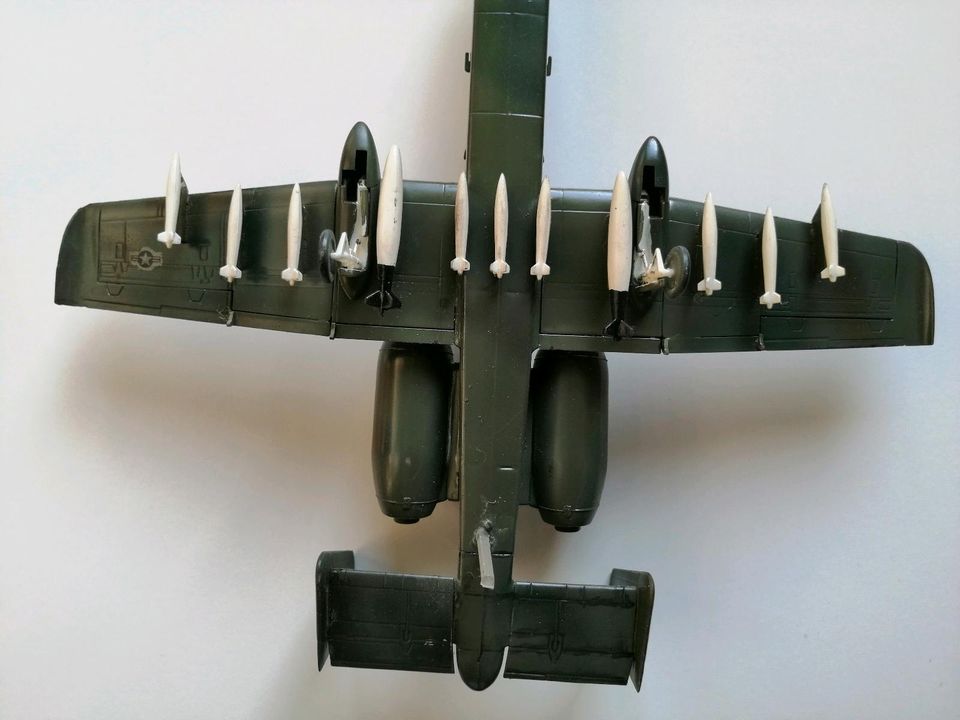 A-10 WARTHOGS 2 Modellflugzeuge 1:72 in Herne