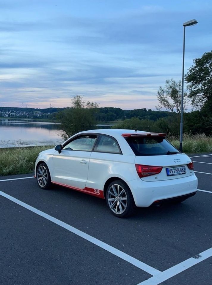 Audi A1 S-Line Ambition in Halbs