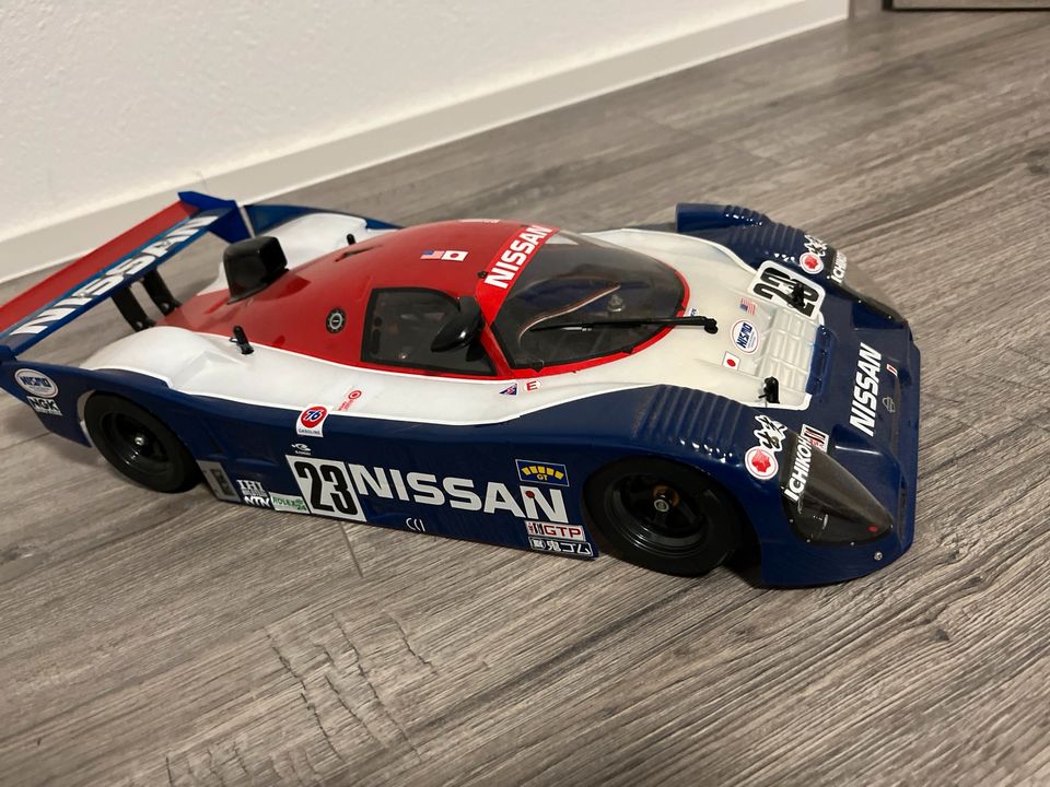 Tamiya 1:10 Gruppe C Nissan 2WD in Fahrenzhausen