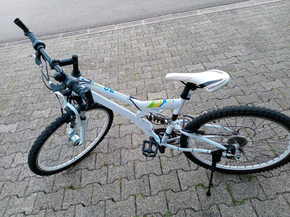 Fahrrad 26 Zoll Zündapp Weiß in Görwihl