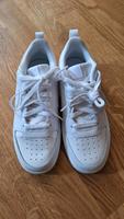 NEU Nike Sneaker weiß Größe 37, München - Laim Vorschau