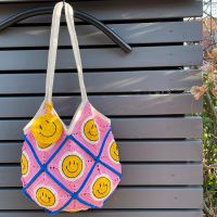 Gehäkelte SMILEY  Tote Bag Tasche Beutel Häkeltasche , neu Nordrhein-Westfalen - Gütersloh Vorschau