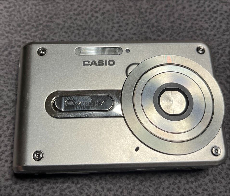 Casio Exifilm EX-100 Digital Camera in Pulsnitz