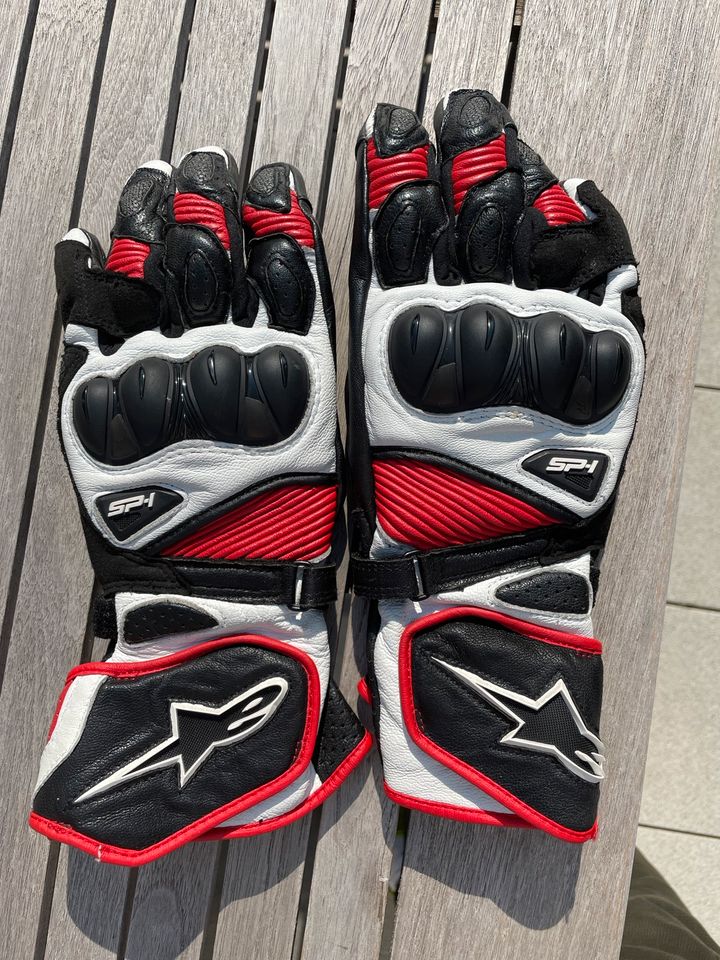 TOP! Alpinestars so-1 v2 gloves, Gr. S in Düsseldorf