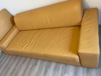 3 Sitzer Couch ausziehbar, mit Hocker , Leder Thüringen - Gerstungen Vorschau