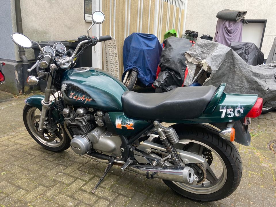 Kawasaki Zephyr 750 Bj 06-1993 läuft+fährt KEIN Wartungsstau in Bochum