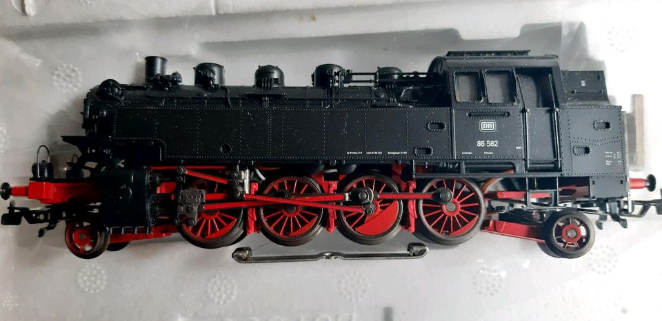 Märklin Dampflok aus 29537 H0 in Obernburg