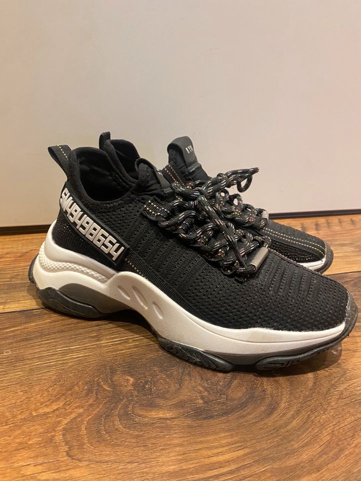 Steve Madden sneaker schwarz EU 37 WIE NEU in Haßloch