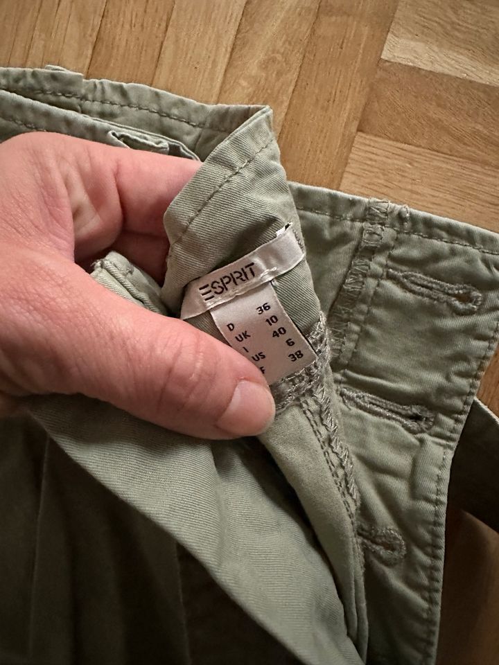 Chino, Sommerhose, Esprit, Khaki, 36 in Freising