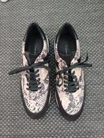 Tamaris Sneaker Gr. 42 Schwarz Leo Niedersachsen - Weyhe Vorschau