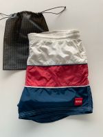 Hugo Boss Badehose Badeshort Herren Gr.XL Nordrhein-Westfalen - Neuss Vorschau