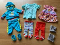 Set mit Baby Born Kleidung, Shirt, Hose, Kleid, Schuhe Niedersachsen - Halvesbostel Vorschau