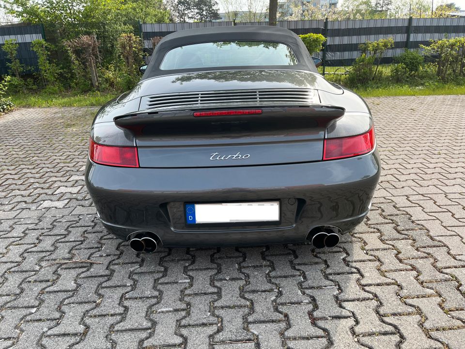 Porsche 996 turbo Cabrio, Motor neu überholt, topp Zustand in Rüsselsheim