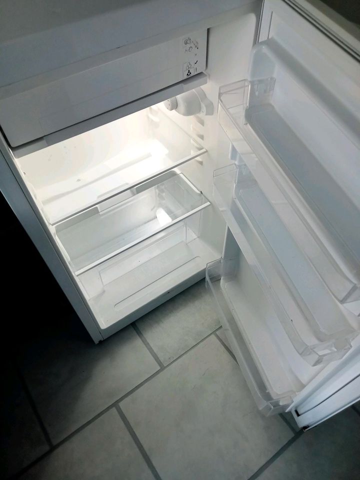 Kühlschrank mit Gefrierfach in Gelsenkirchen