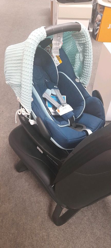 Maxi Cosi Set mit Isofix Station Mega Preis in Dorsten