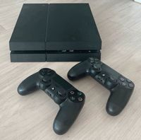 PlayStation 4 Pro 1TB mit 2 Controllern - Top Zustand! Nordrhein-Westfalen - Witten Vorschau