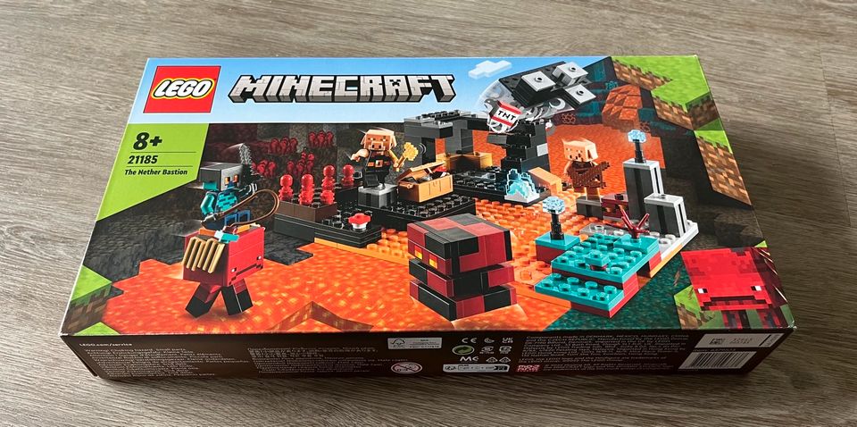 Lego Minecraft diverse Leerkartons Kartons OVP 21250, 21186,… in Hamminkeln