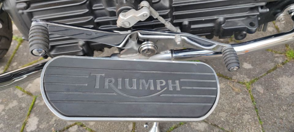 Triumph Ur Rocket 3  Unikat in Bilshausen