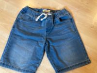 Short Jeansshort Sfera 140-152 11-12 Jahre Nordrhein-Westfalen - Gummersbach Vorschau