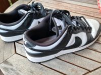 Nike Air Jordan 1,  Gr. 42,5 gebr. Schwarz/weiß Rheinland-Pfalz - Kirchheimbolanden Vorschau