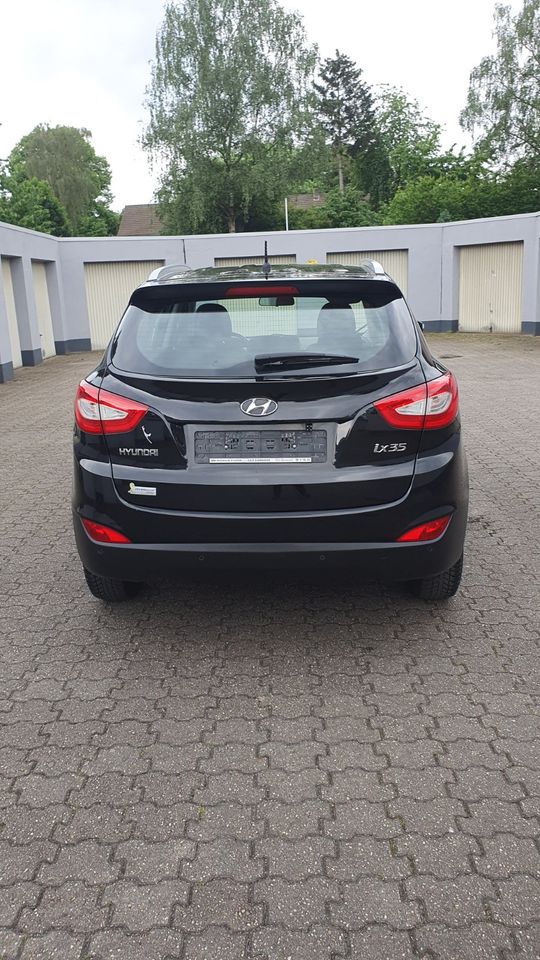 Hyundai ix35 1.6 Klimaautomatik Android Teilleder in Duisburg