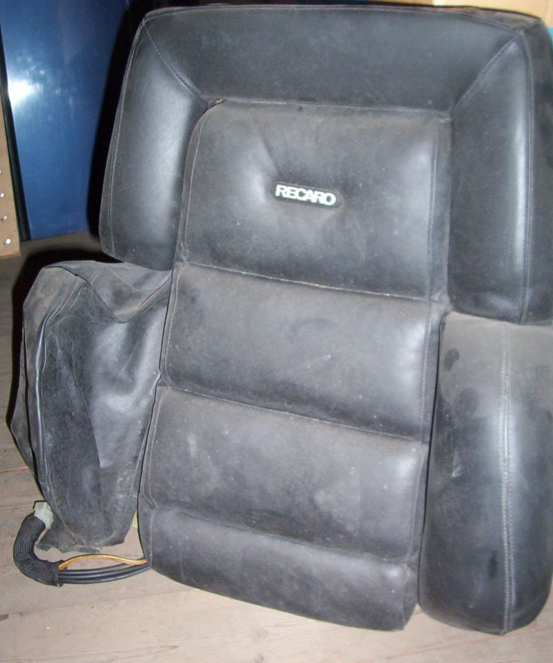 Recaro C 77 Teile Lehne-Schaumpolster-Leder ua + Sitzwange links in Hannover