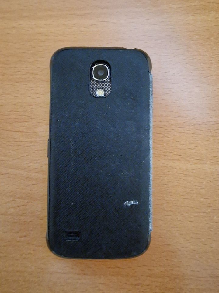 Samsung Galaxy S4 mini Hülle / Cover (Flip View Book Case) + OVP in München