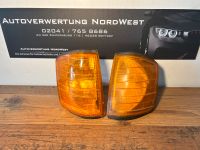 Mercedes 190E W201 Blinker vorne links rechts 42665R6 HELLA SET Nordrhein-Westfalen - Bottrop Vorschau