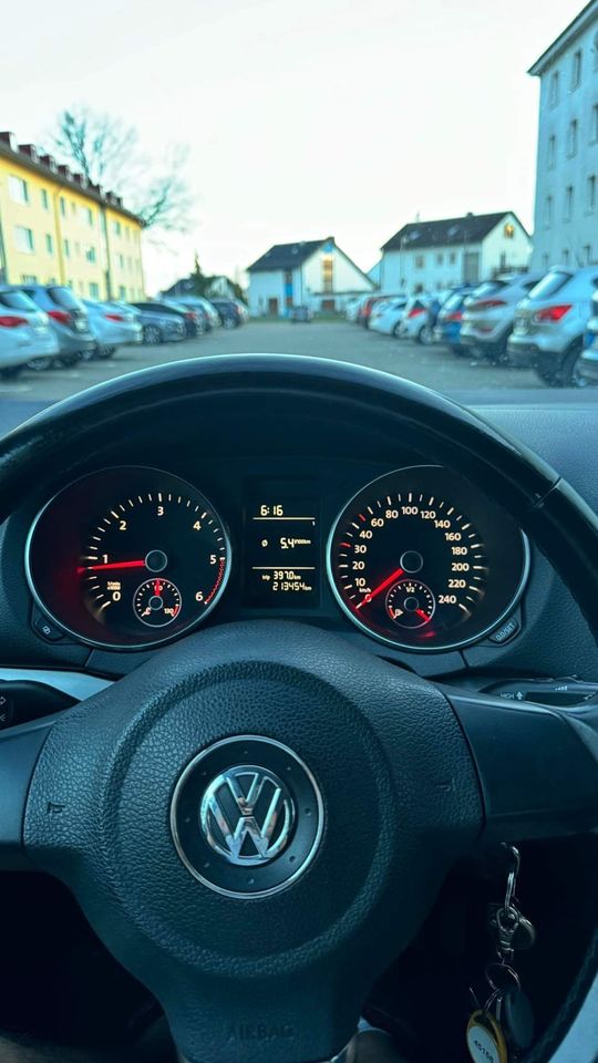 Golf 6 2.0 TDI.  110 ps in Augsburg