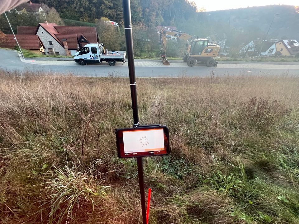 GPS RTK Vermessung Aufmaß Grenzen Volumen Grenzsteine Grundstück in Am Ettersberg