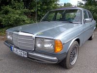 Mercedes-Benz 300 W123 Diesel H-Zulassung  Oldtimer Baden-Württemberg - Ludwigsburg Vorschau