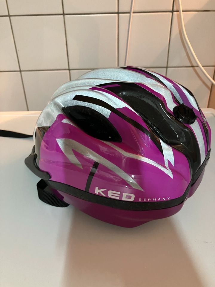 Fahrradhelm für Mädchen von KED*52-58 cm* TOP! in Hohen Viecheln