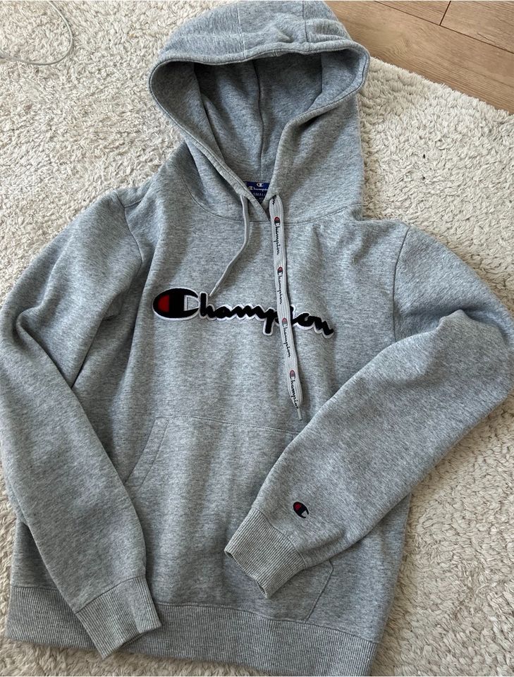 champion , champion pullover , champion hoodie , hoodie in Bochum