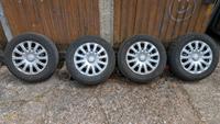 Ford EcoSport Stahlfelgen Winterreifen 195/65 R15 Köln - Nippes Vorschau