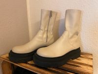 Pull&Bear Stiefel beige Gr.40 *Plateau* Nordrhein-Westfalen - Unna Vorschau