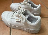 Schöne Damen Schuhe von Puma, weiß, gold, Gr. 37 Berlin - Neukölln Vorschau