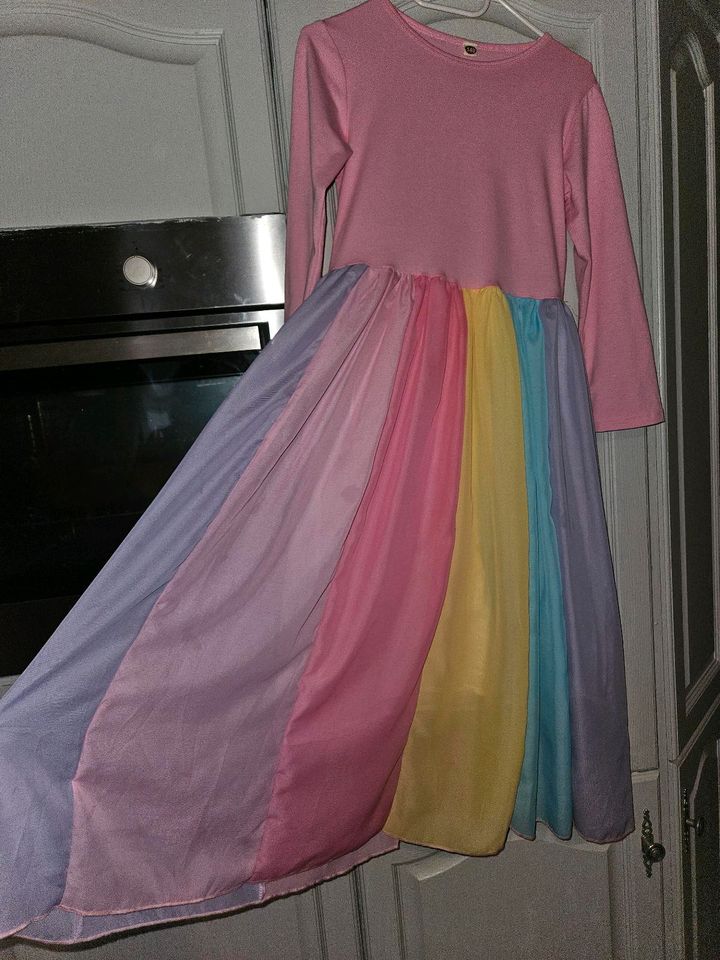 RegenbogenKleid Kostüm wie neu Gr.140 in Blomberg