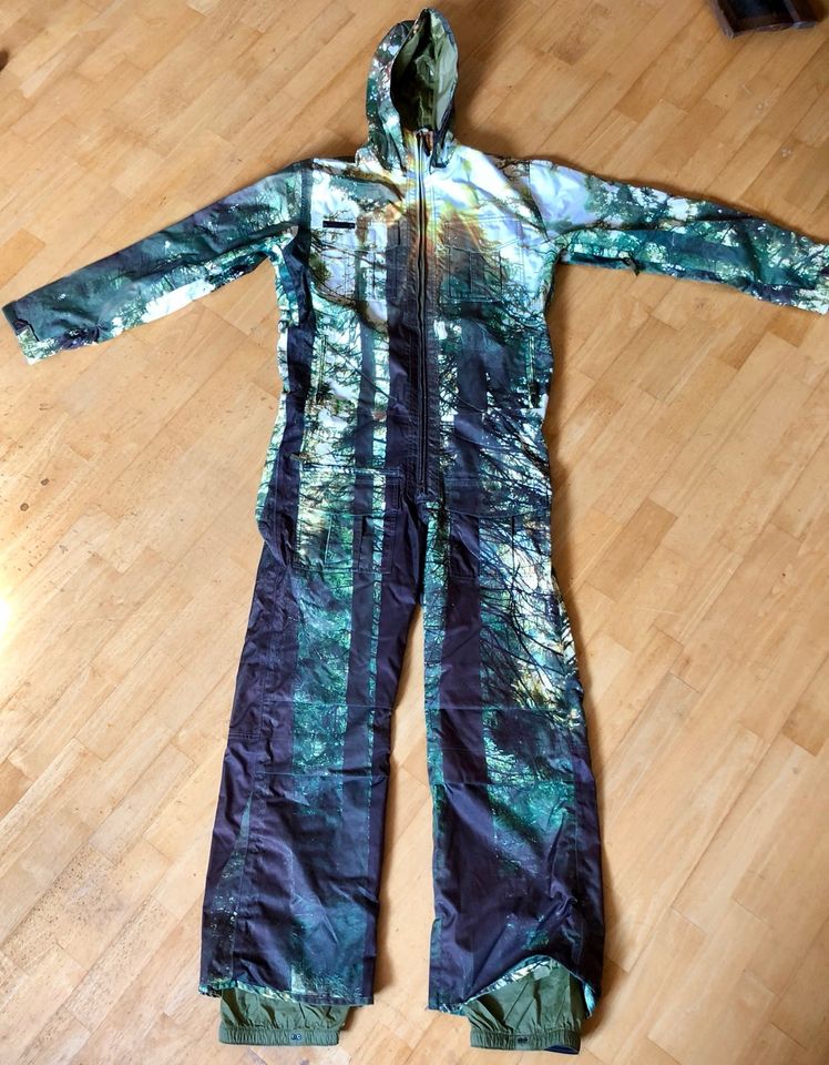 Burton Ronin OnePiece Snowboard Overall Forest-Print in Dresden